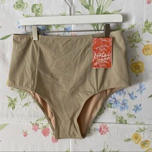 NWT Ribbed Taupe Kortni Cut High Bottoms